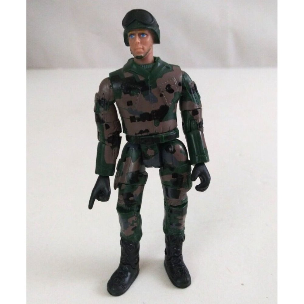 M&C Elite World Peacekeepers Military Soldier 4" Action Figure (B)